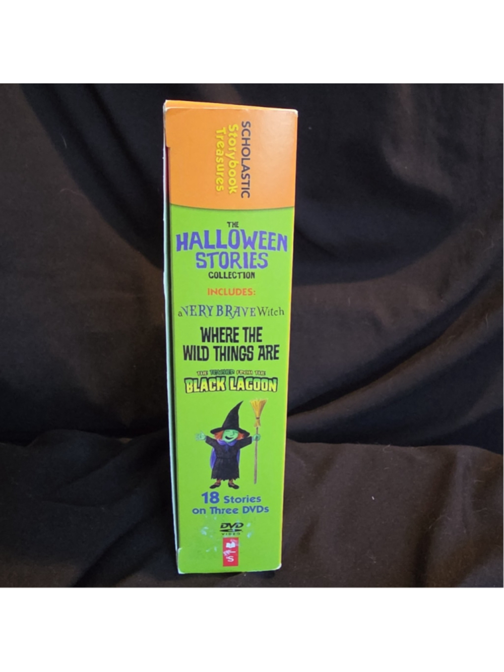 Scholastic Storybook Treasures The Halloween Stories Collection DVD Set - Picture 4 of 6